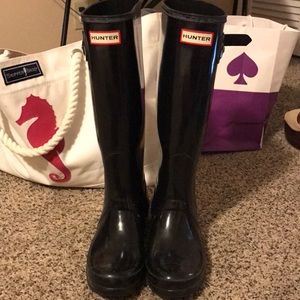 Tall black hunter rainboots