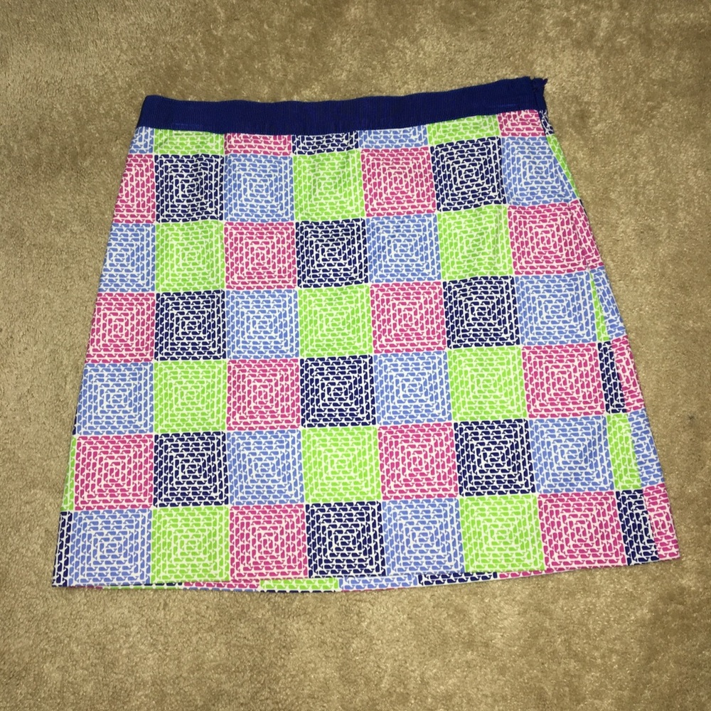 Vineyard Vines whale print skirt