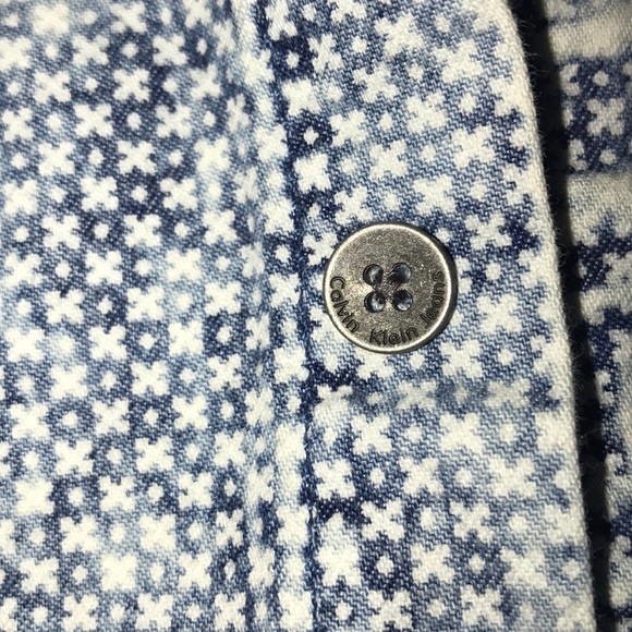 Vintage Calvin Klein short sleeve button down - Picture 2 of 3