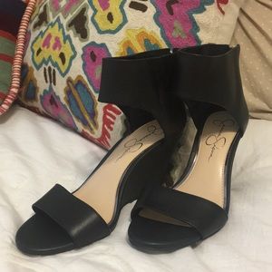 Jessica Simpson Wedges