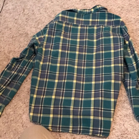 H&M button up - Picture 3 of 3