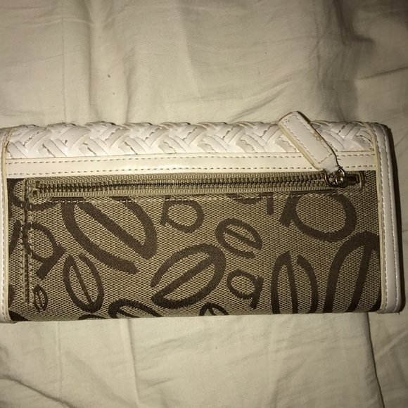 Authentic Bebe wallet - Picture 3 of 3