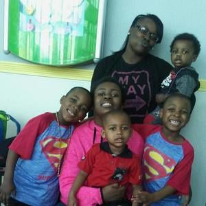 Meet your Posher, Angela