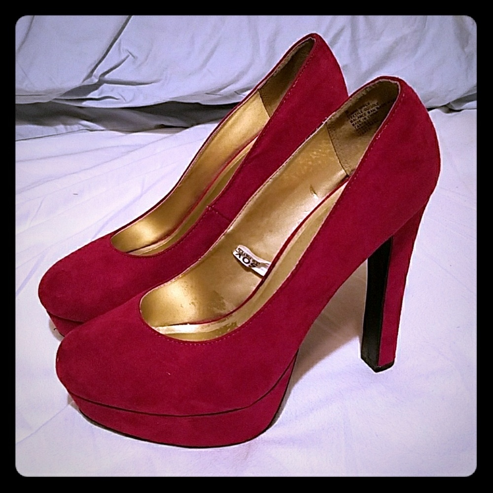Pink heels