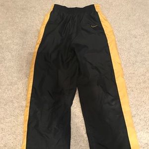 Boys size 7 Nike pants