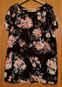 Isabel Maternity Floral tunic  *New*