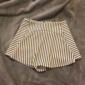 LF Striped Skort