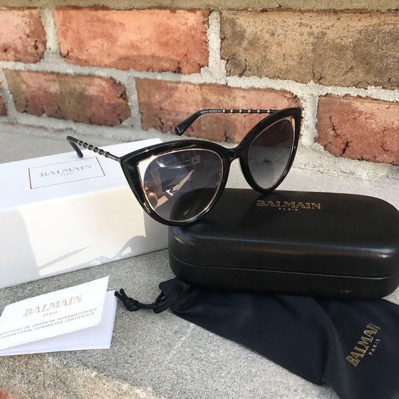 ❌SOLD OUT❌ Balmain Sunglasses - Picture 3 of 8