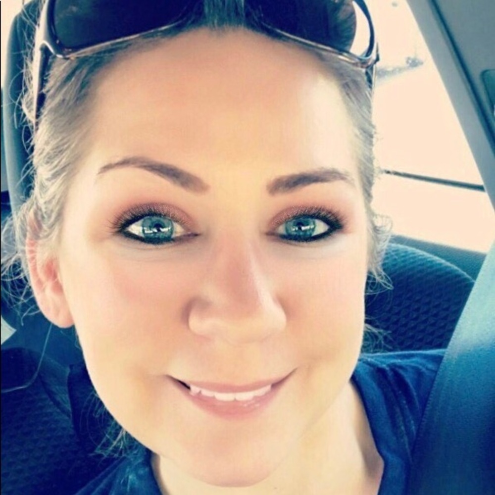 Meet your Posher, Amy