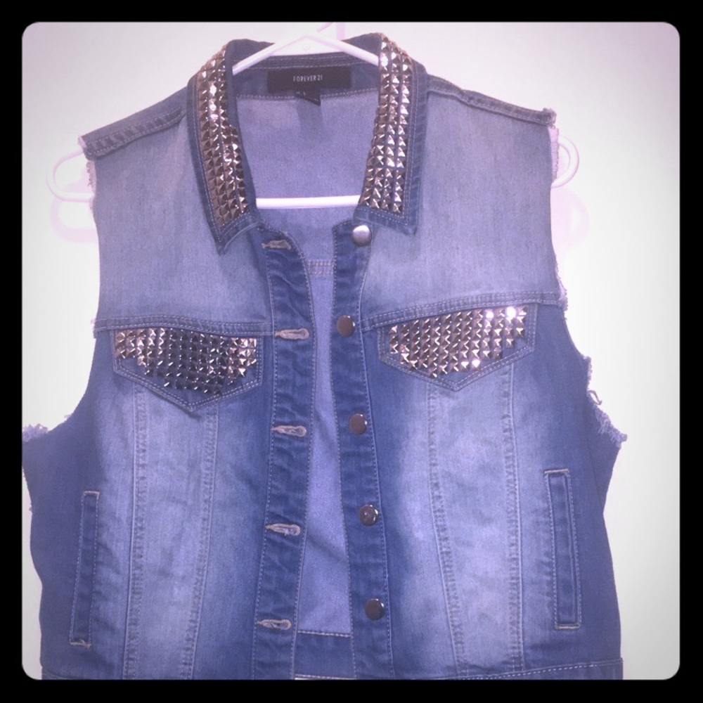 SOLD! Cropped and studded denim jacket