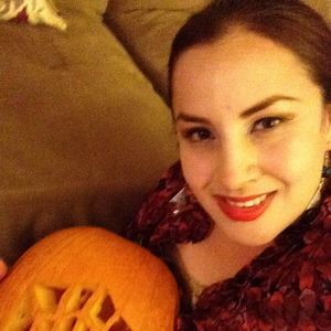 Meet your Posher, Evangelina