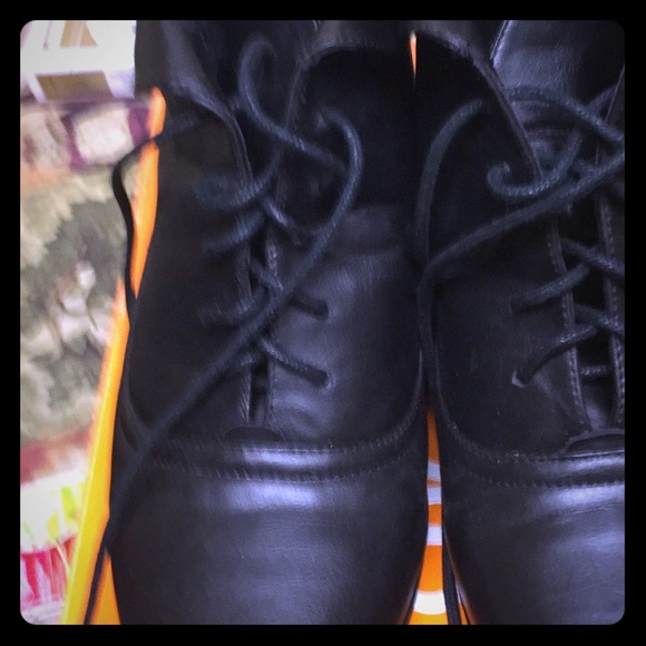 Sporto Shoes - Sport leather like winter booties