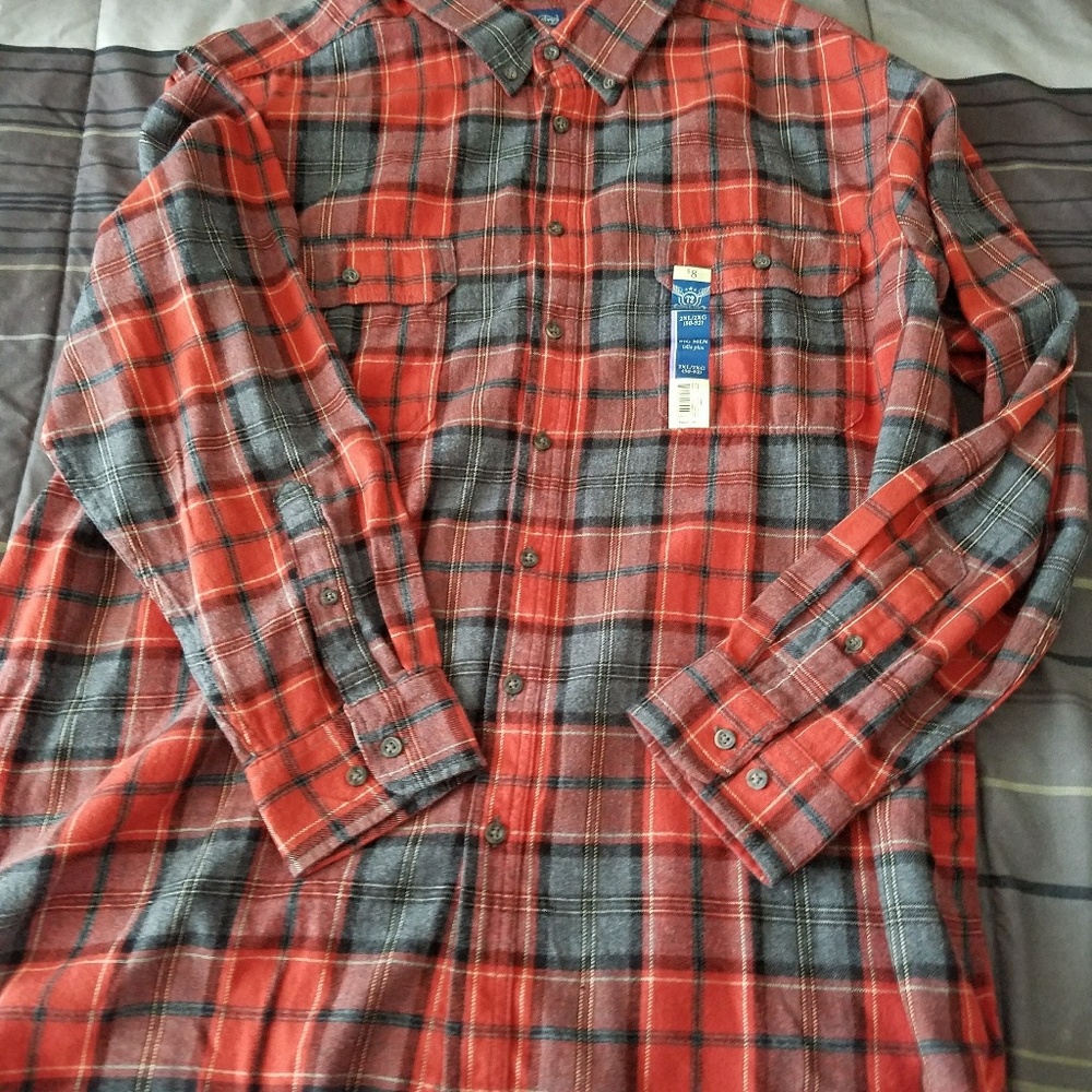 Bundle of big&tall 2XL flannel shirts