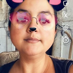 Meet your Posher, Kylee