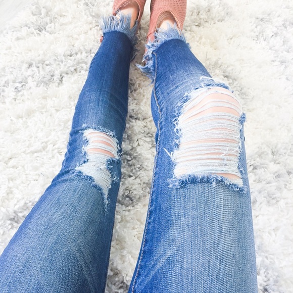 Distressed Denim Jeans - Picture 2 of 8