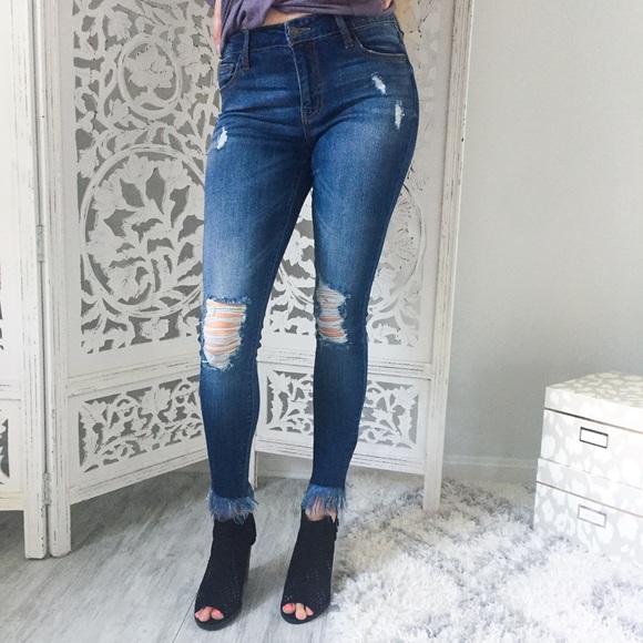 Distressed Denim Jeans - Picture 4 of 8