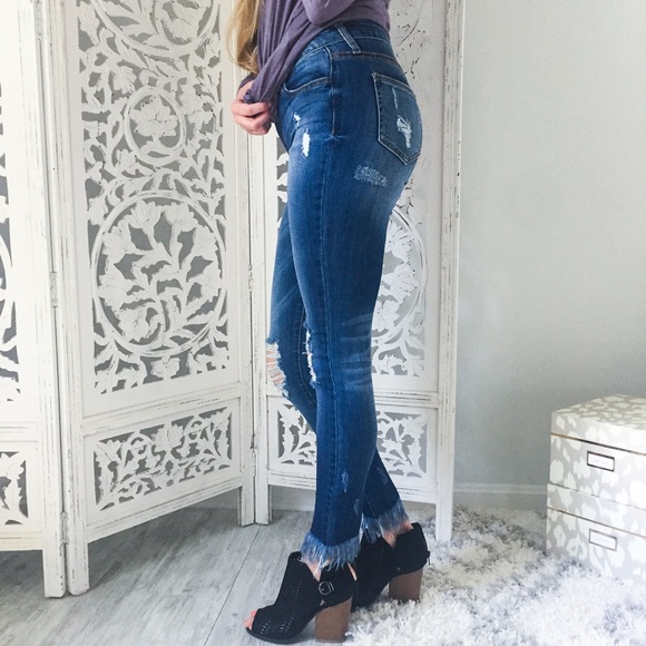 Distressed Denim Jeans - Picture 6 of 8