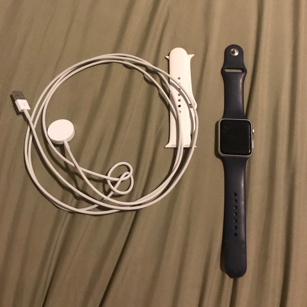 Silver apple watch 45mm
