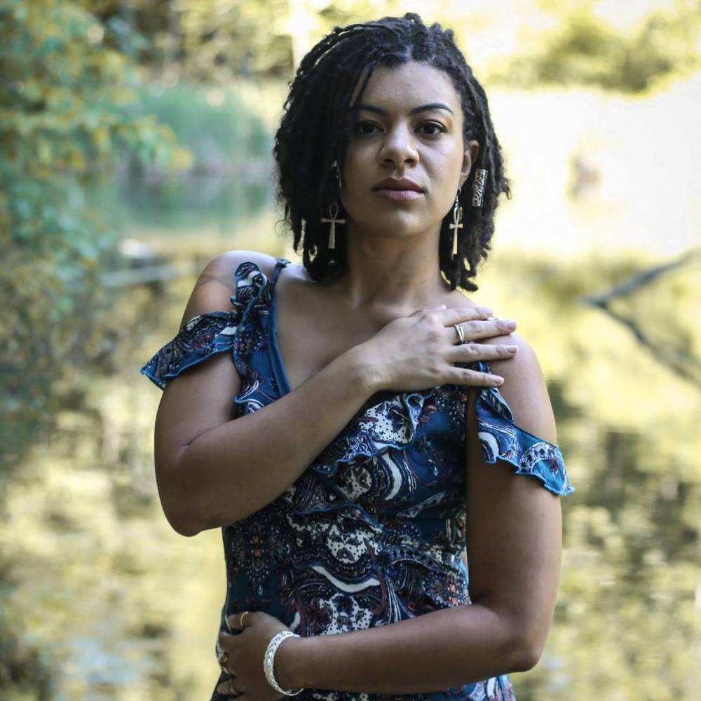 Meet your Posher, Hefisah