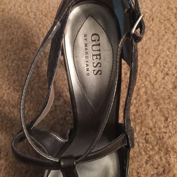 Faux Snake and Charcoal Grey Heels - Picture 5 of 6