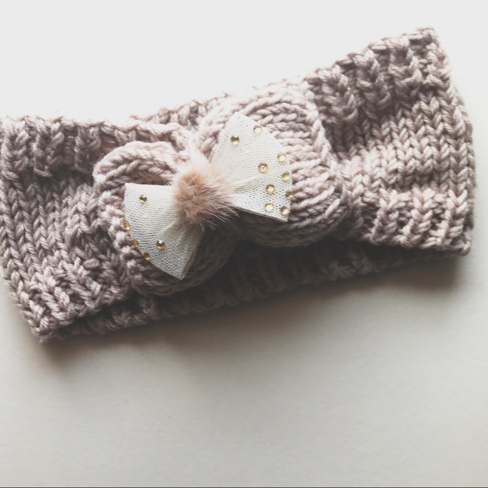 Winter Bow Headband 🎀