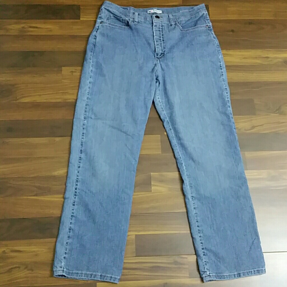 Lee Classic Fit Size 14 Short