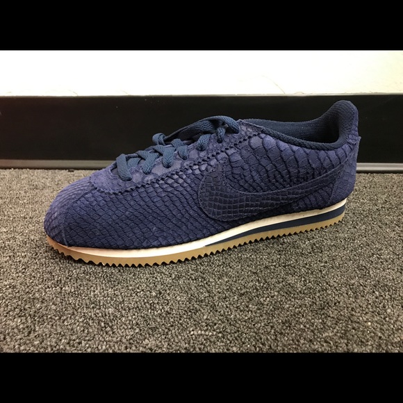 Nike Other - Nike Cortez Classic Leather Premium New size10/9.5