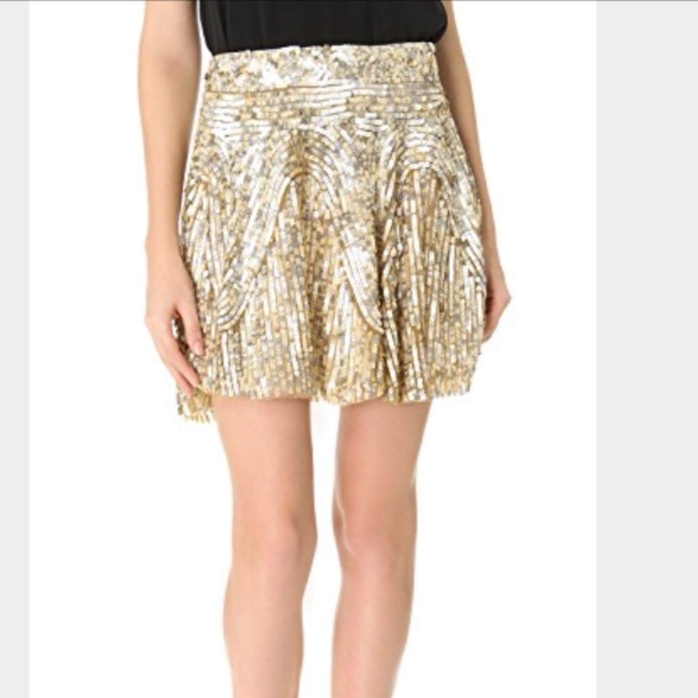 💫Renzo + Kai beige sequin mini skirt💫
