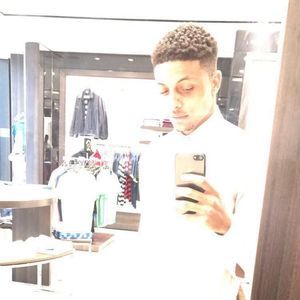 Meet your Posher, Khalil