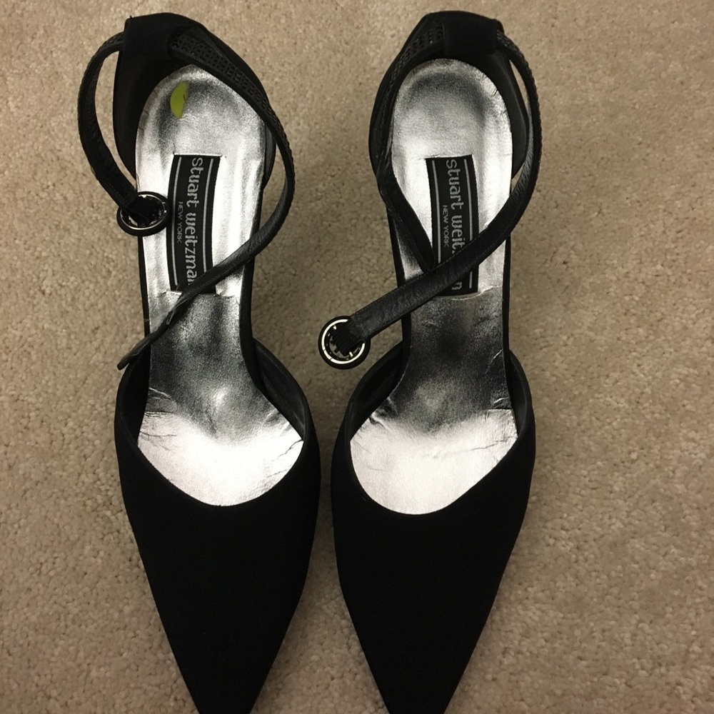 Stuart Weitzman black pumps