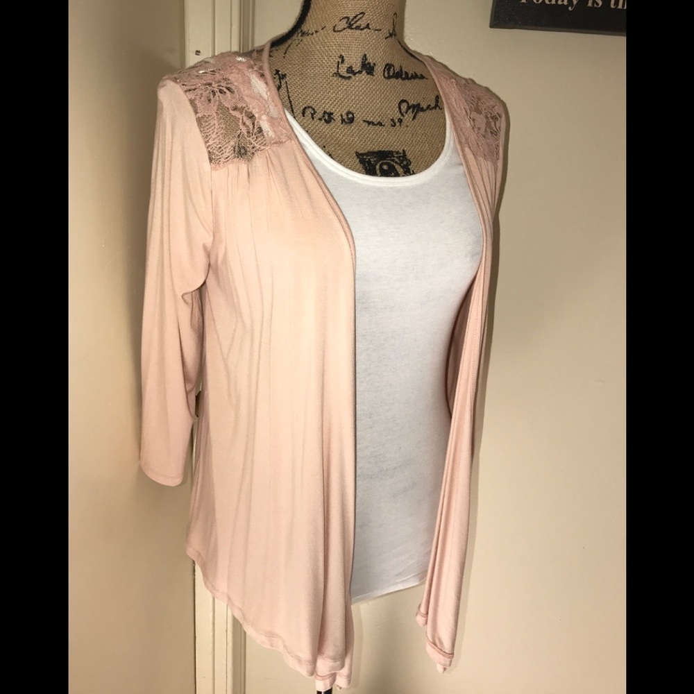 Woman's cardigan