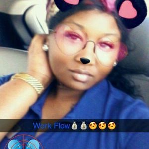 Meet your Posher, Deidra