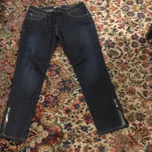 Burberry Brit Dark Wash Capris - Size 32 Burberry Brit Dark Wash Capris - Size 32