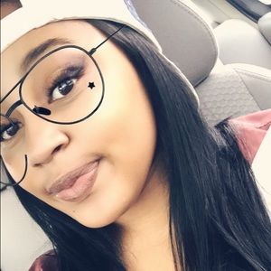 Meet your Posher, Keira