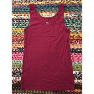 Fuchsia scoop neck tank