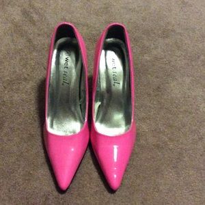 Wet Seal Neon Pink Heels size 8.5