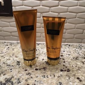 NEW  Victoria's Secret Mango Temptation lotions.
