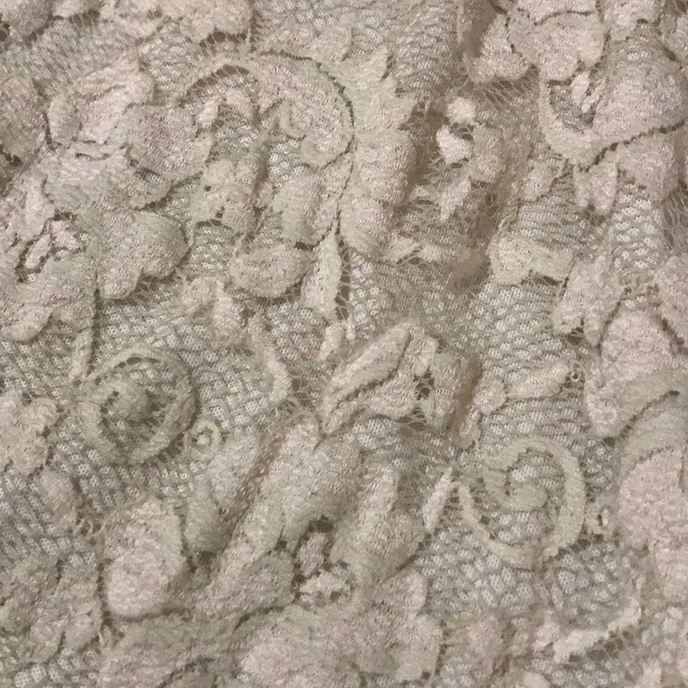 Lace halter. - Picture 2 of 6
