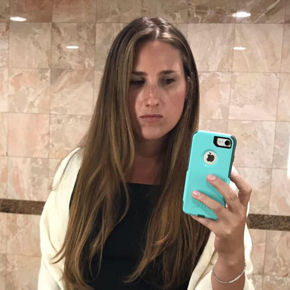 Meet your Posher, Carrie