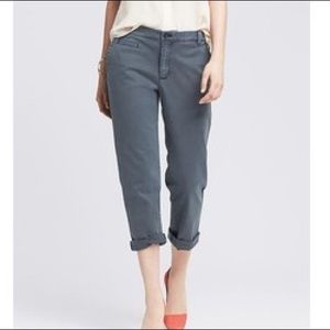 Banana Republic Navy Boyfriend Chino Crop