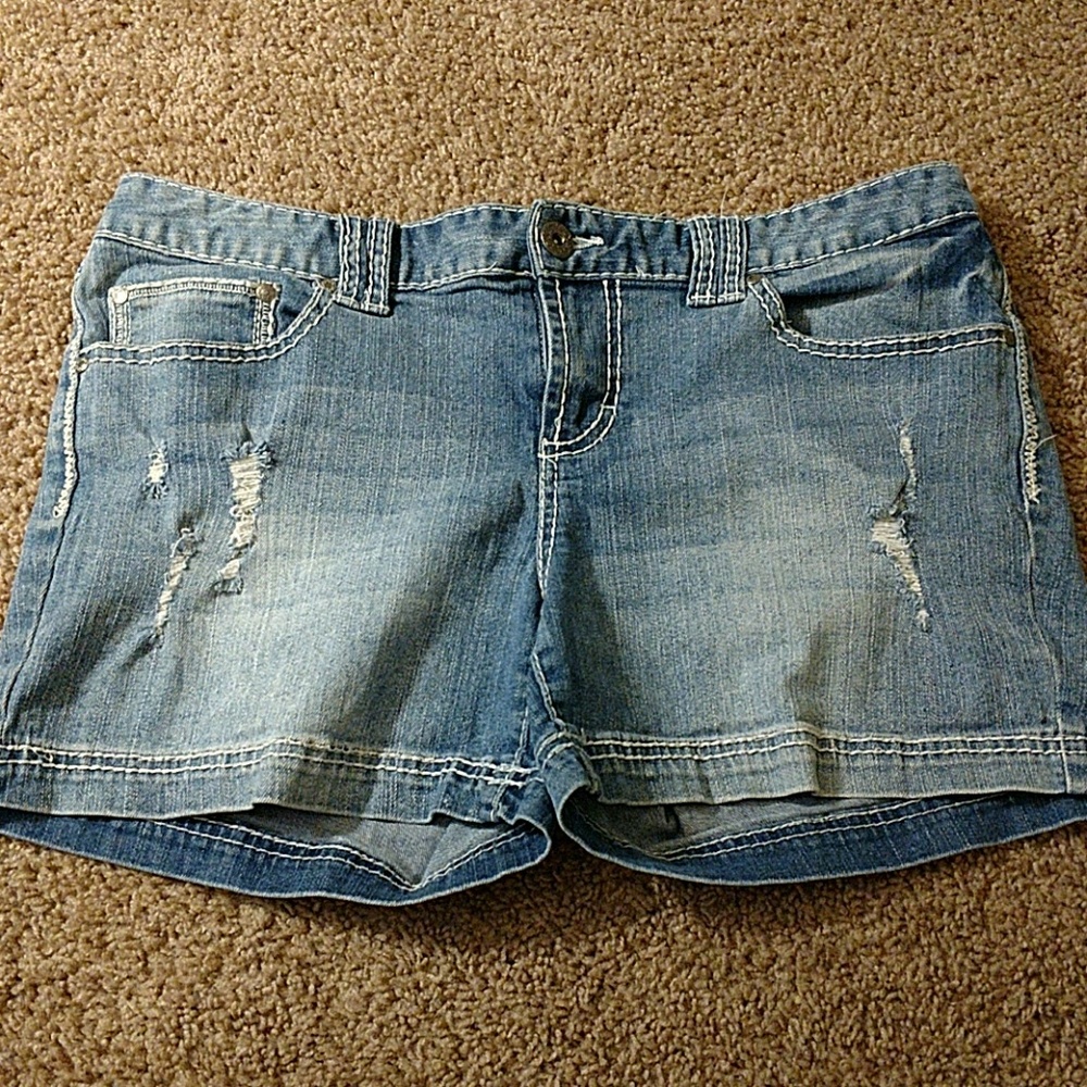 Maurices jean short