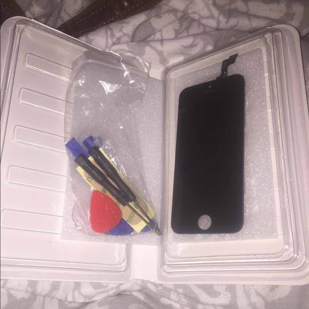 iPhone 5 LCD screen
