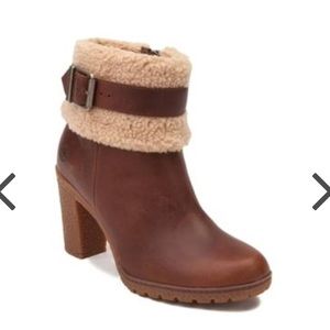 BRAND NEW timberland glancy fleece bootie