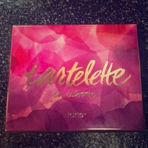 Tarte Tartlette In Bloom