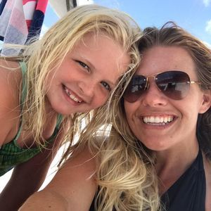 Meet your Posher, Kendra