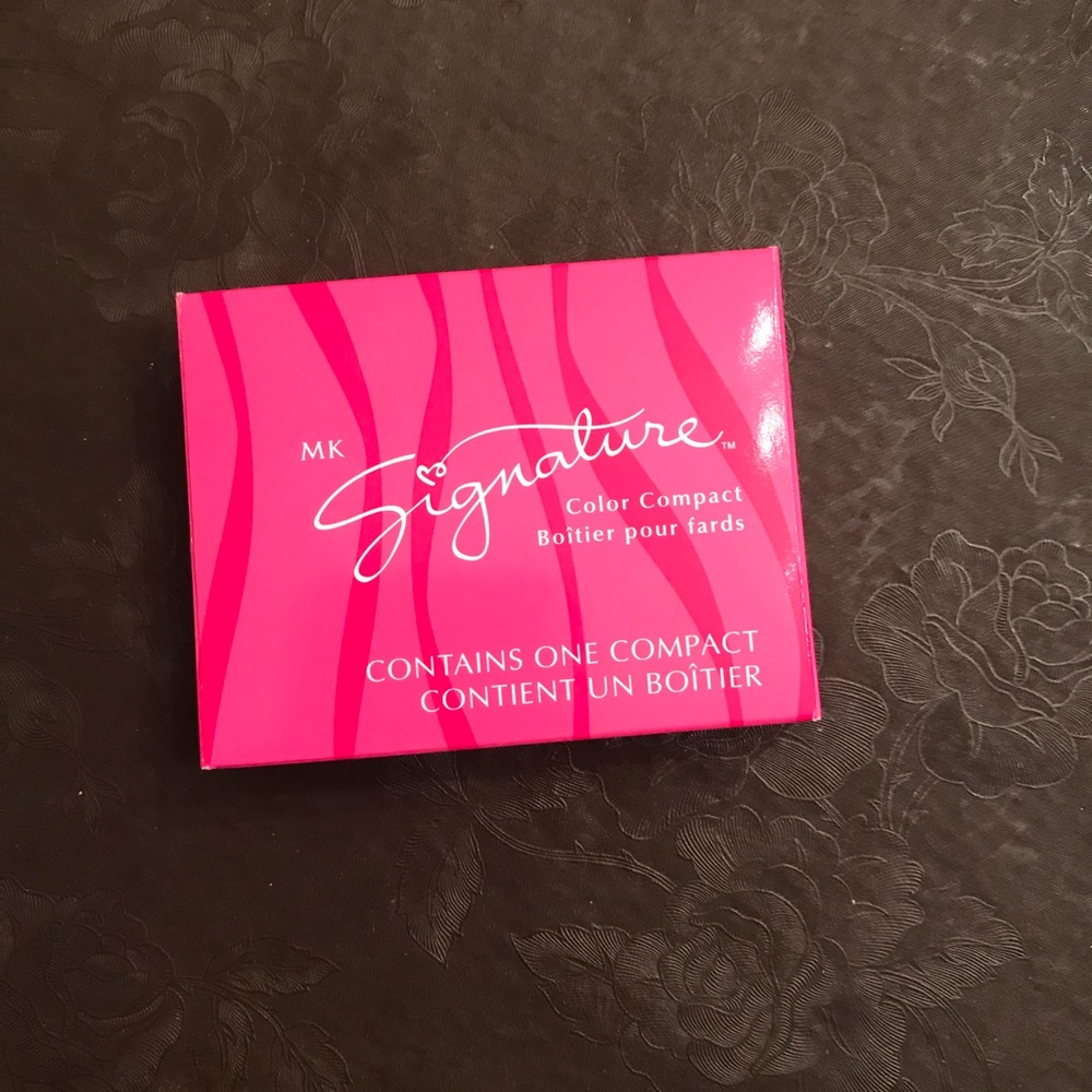 Mary Kay Compact Container & Eye Primer