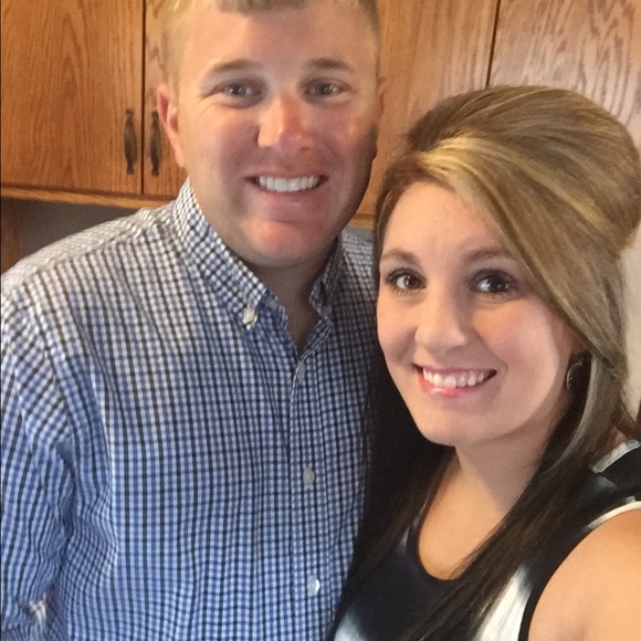 Meet your Posher, Paige - Picture 1 of 1