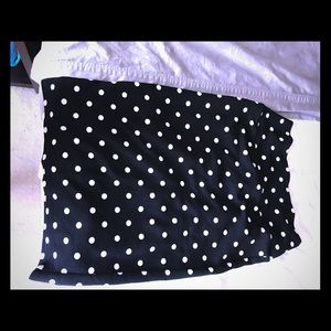 Lularoe Cassie M pencil skirt black white polka