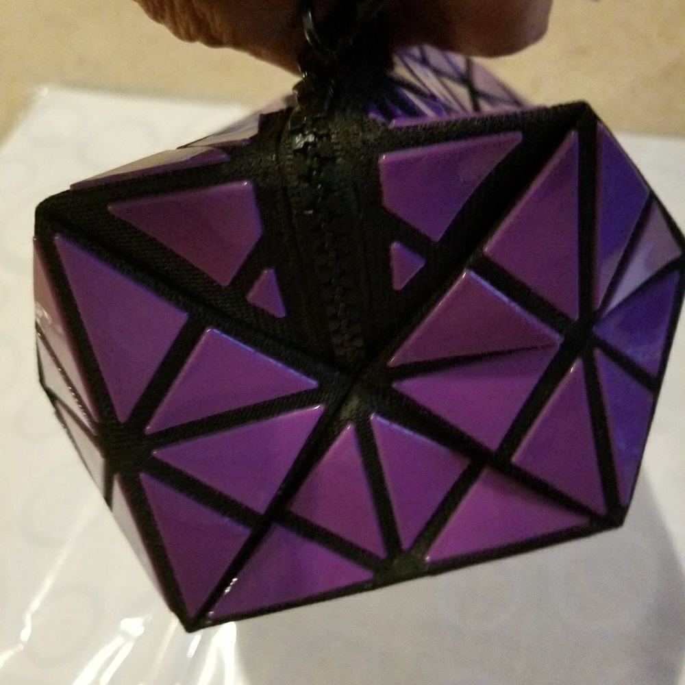 Collapsible makeup case - Picture 4 of 6