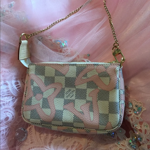 LOUIS VUITTON TAHITENNE POCHETTE - Picture 4 of 7